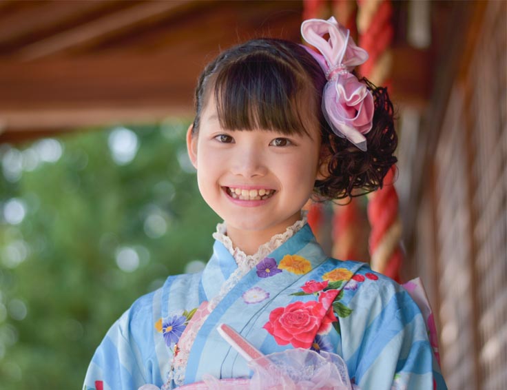 お宮参り　七五三 女の子 女の子のお宮参り産着 祝い着 「絞り 赤 雪芝に手鞠」 一つ身 一